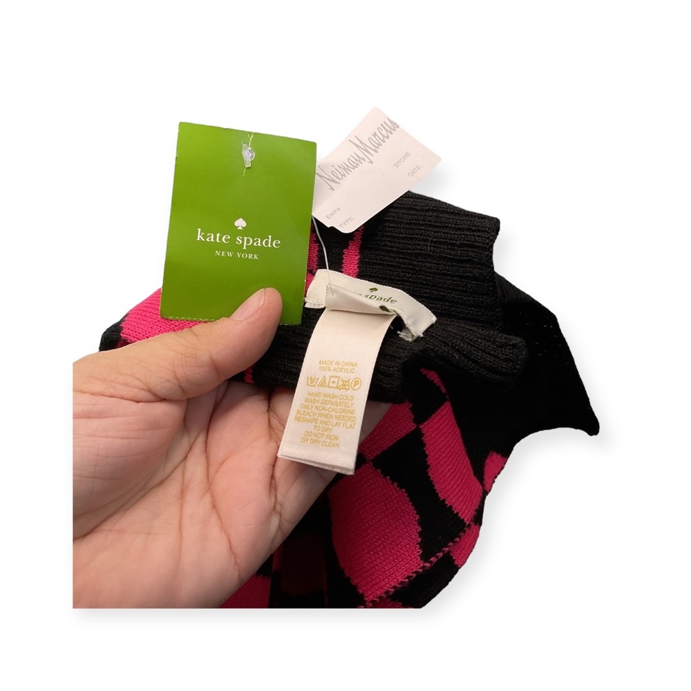 Women’s NWT Kate Spade pink and black geometric scarf - Picture 2 of 2